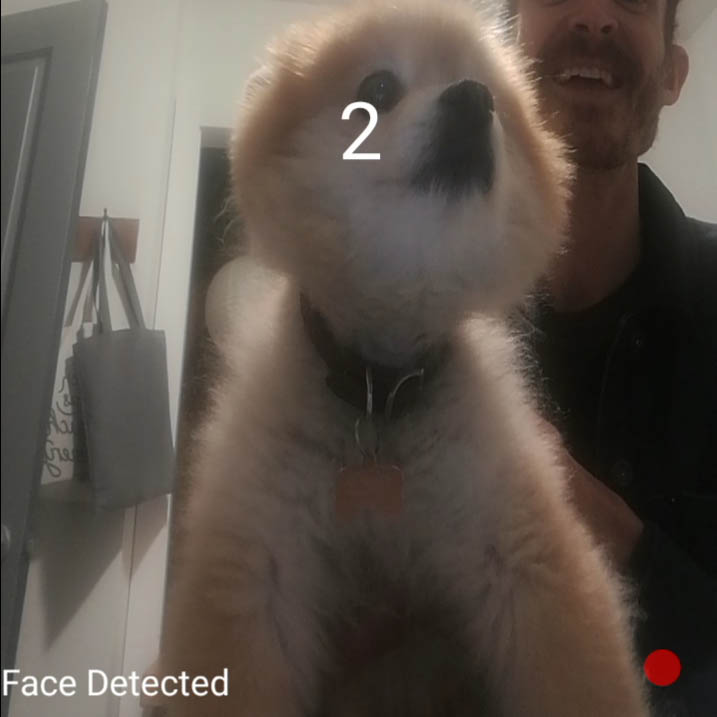React Native Face Detecting Auto Selfie Cam